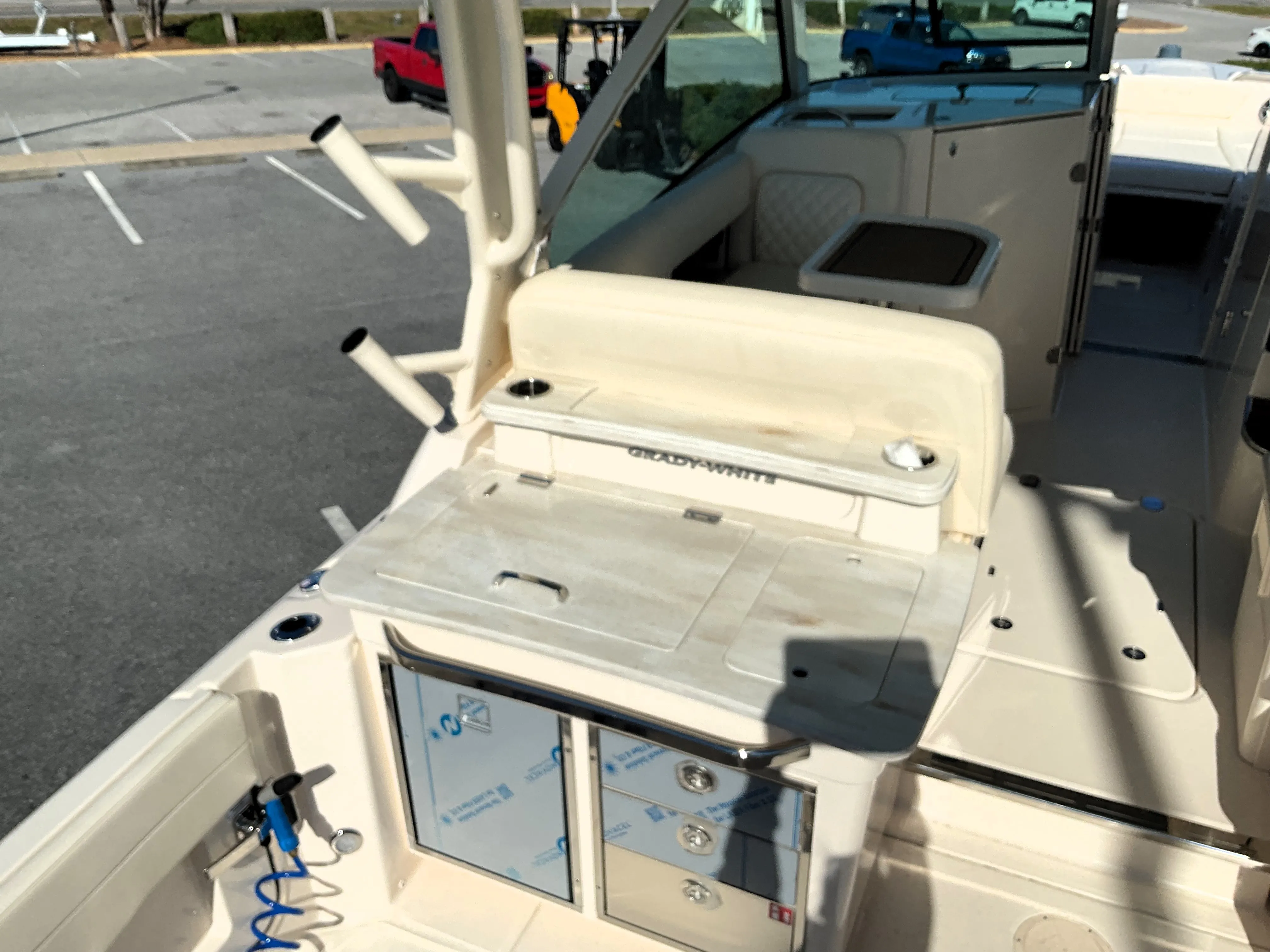 2026 Grady-White Freedom 345 Image Thumbnail #16