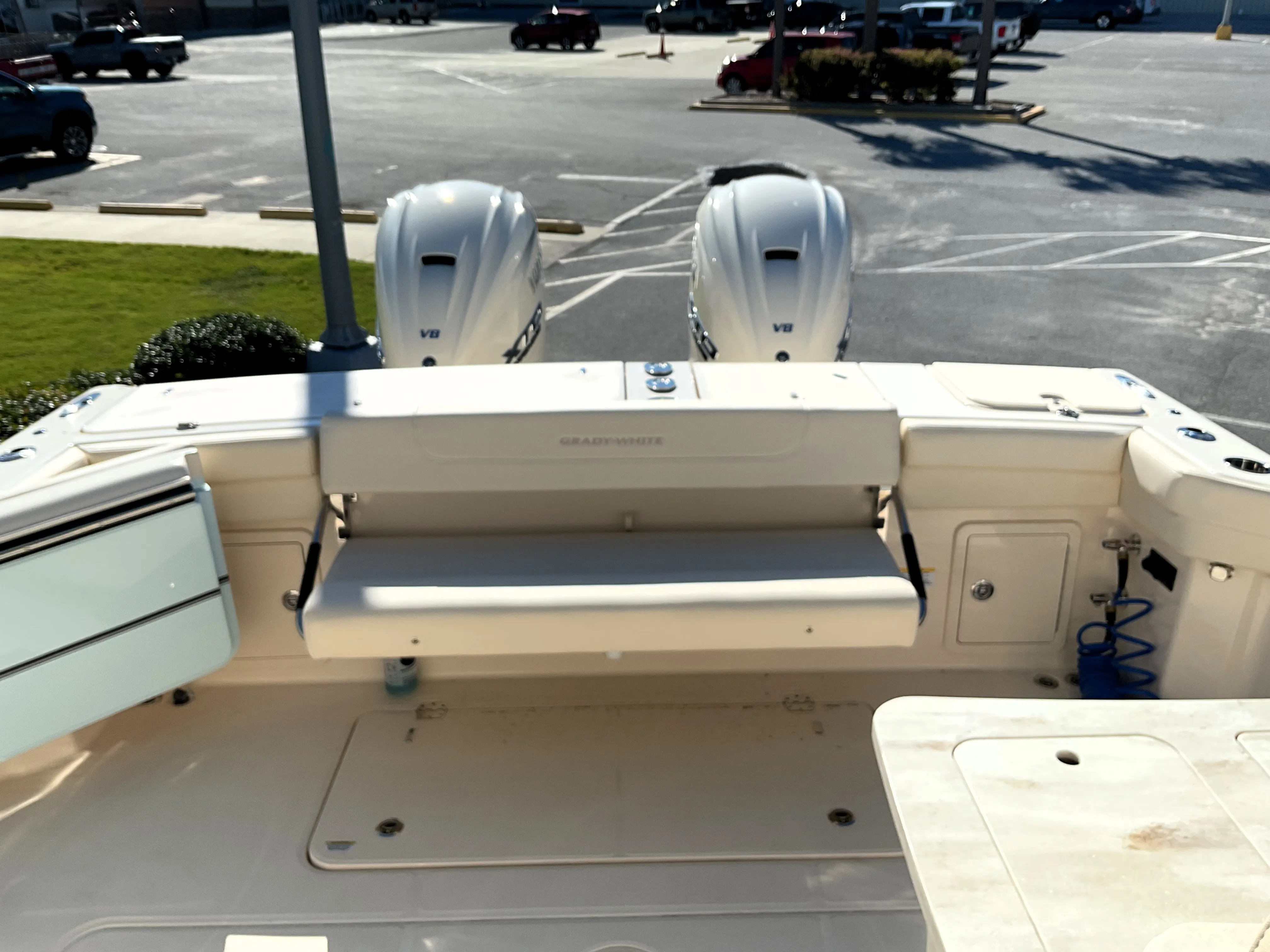 2026 Grady-White Freedom 345 Image Thumbnail #12