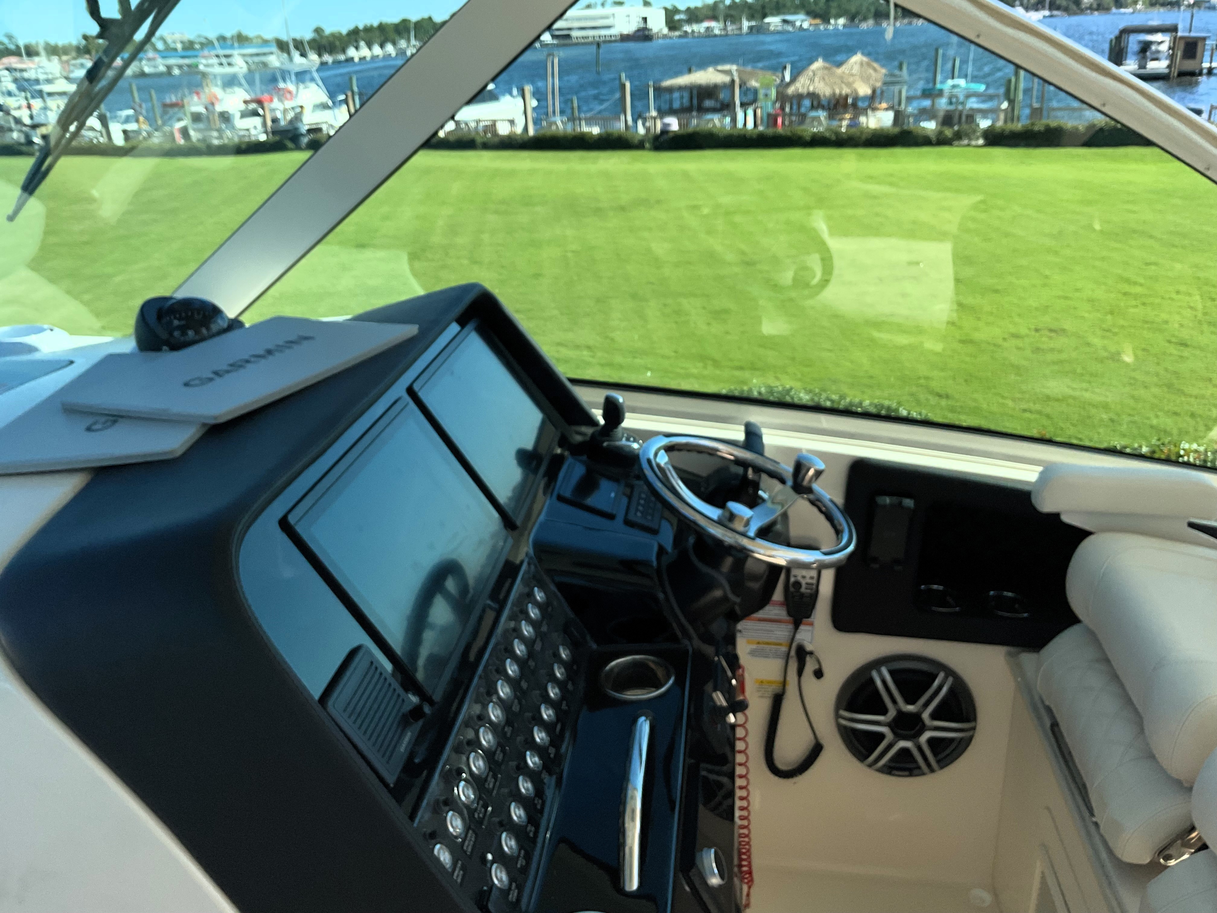 2026 Grady-White Freedom 345 Image Thumbnail #32