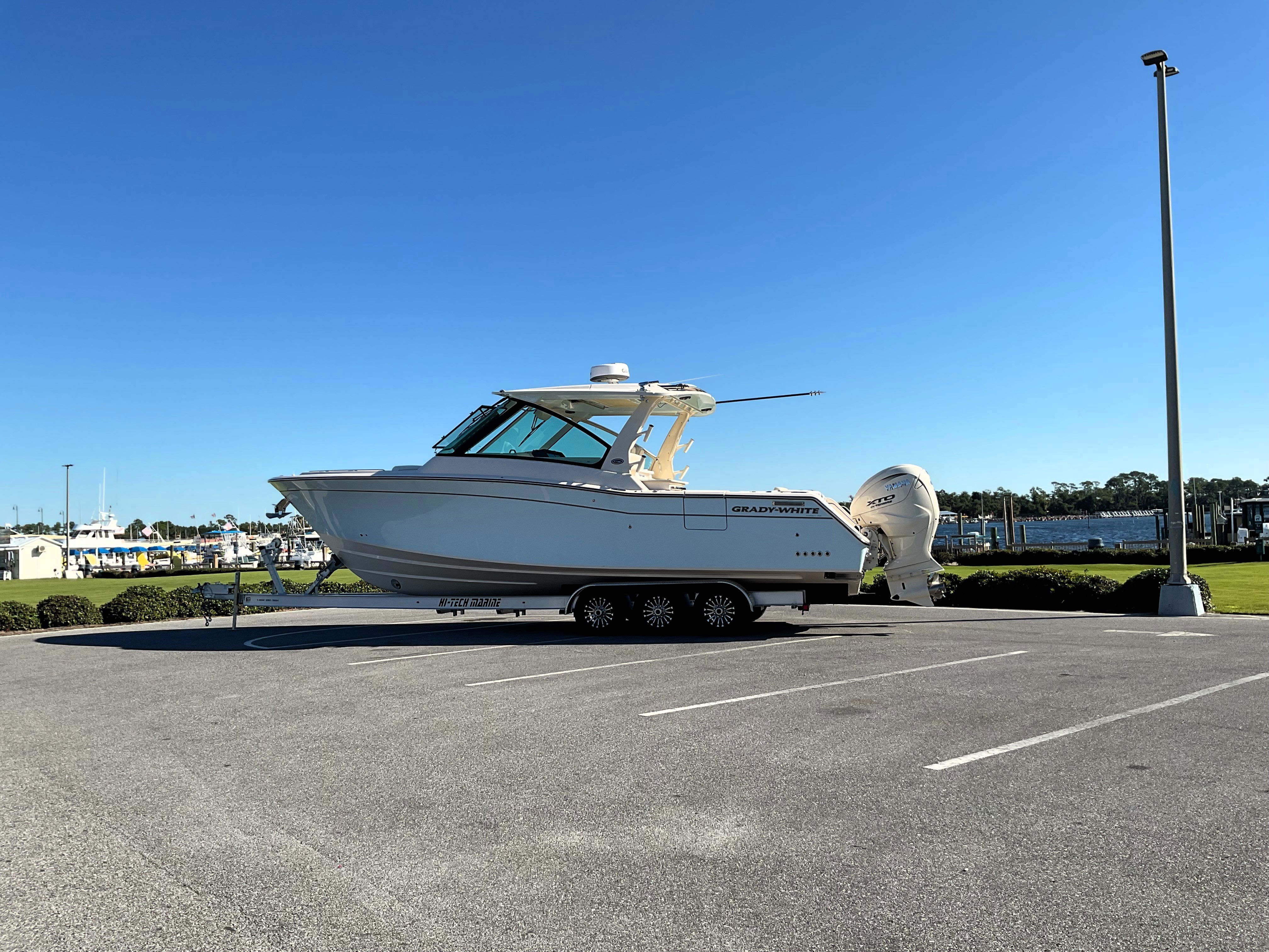 2026 Grady-White Freedom 345 Image Thumbnail #0