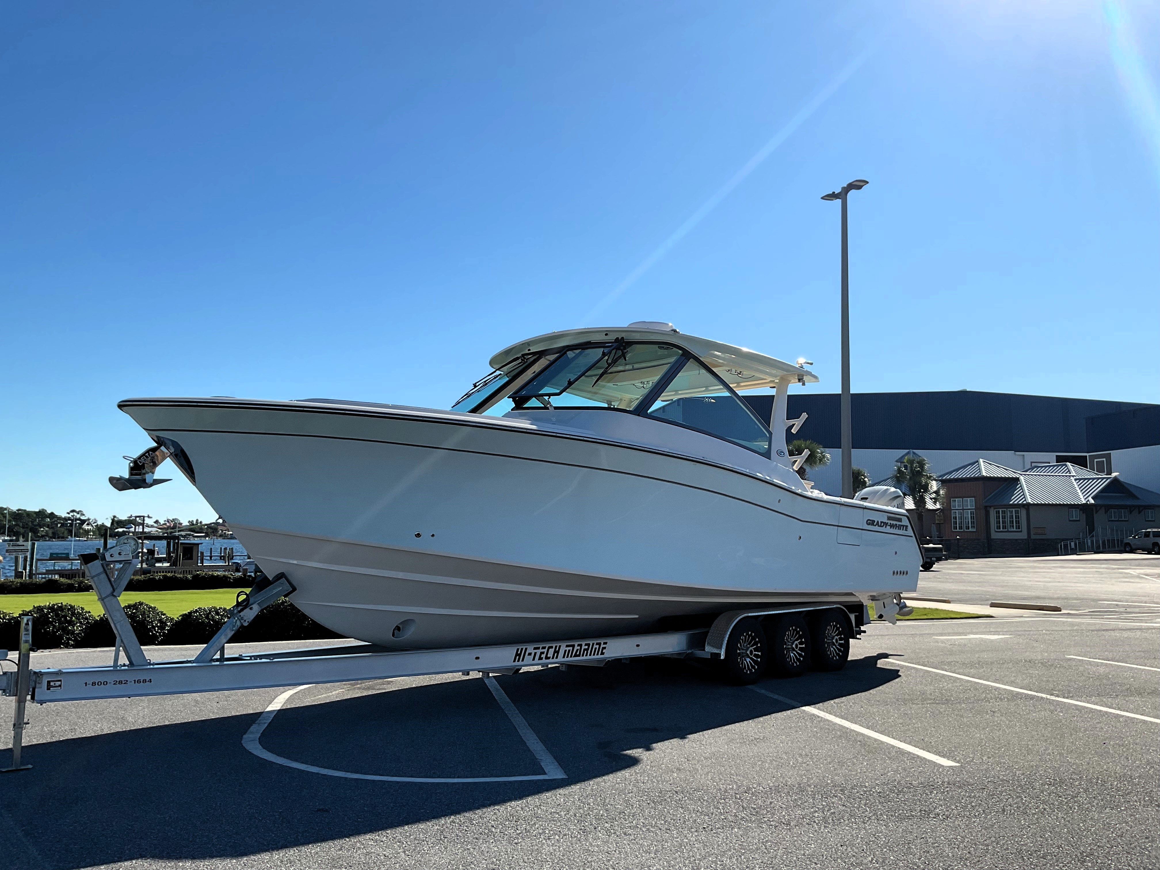 2026 Grady-White Freedom 345 Image Thumbnail #6