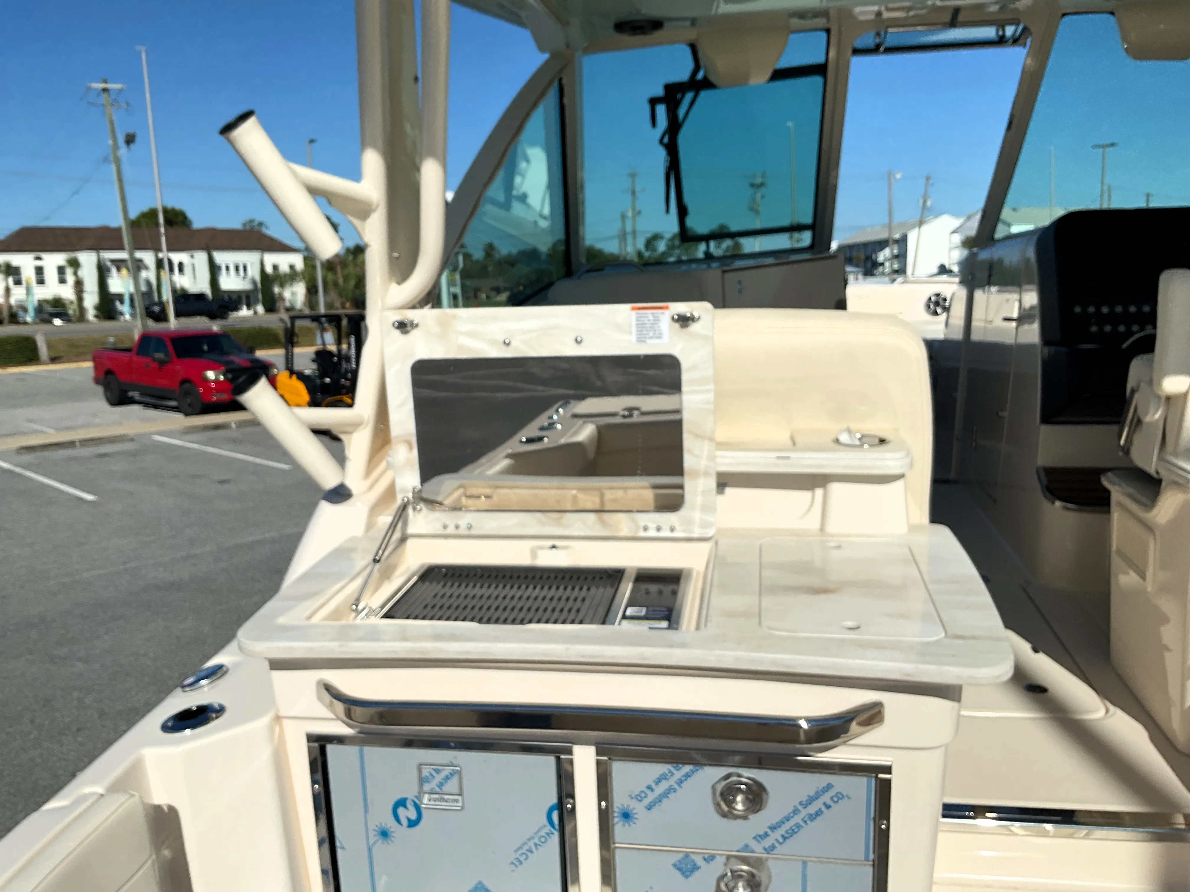 2026 Grady-White Freedom 345 Image Thumbnail #18