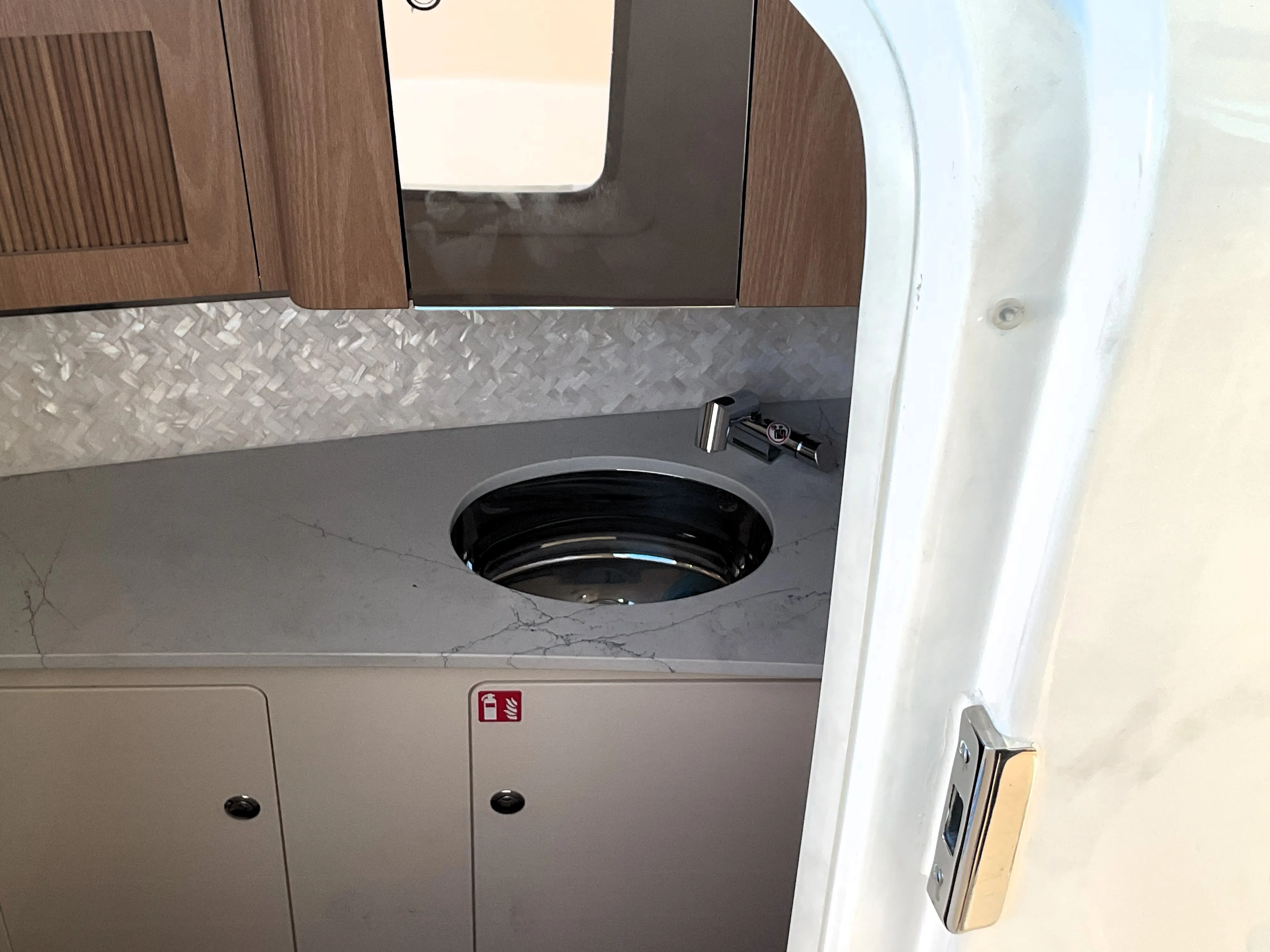 2026 Grady-White Freedom 345 Image Thumbnail #55