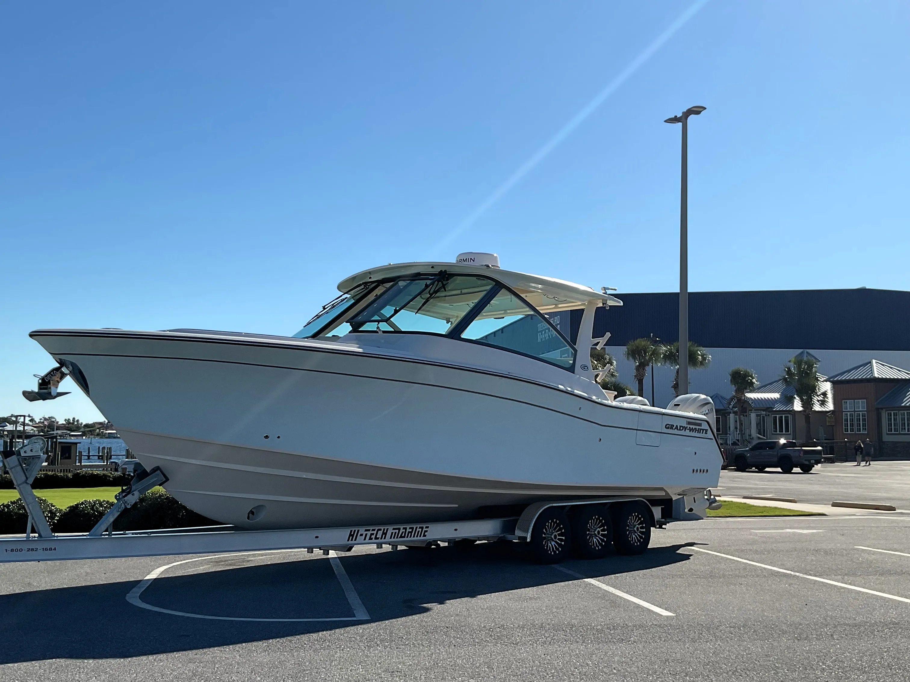 2026 Grady-White Freedom 345 Image Thumbnail #7