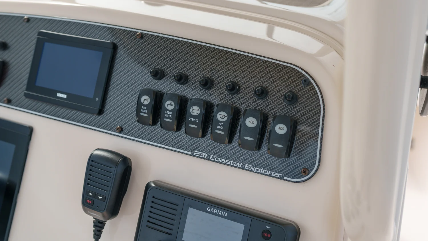 2025 Grady-White 231 CE Image Thumbnail #28