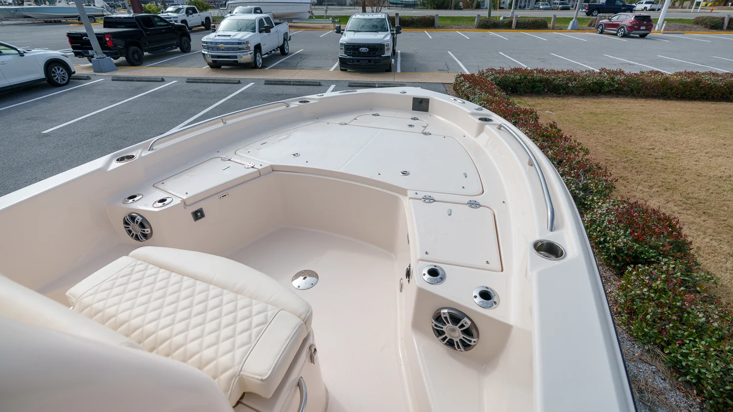2025 Grady-White 231 CE Image Thumbnail #14