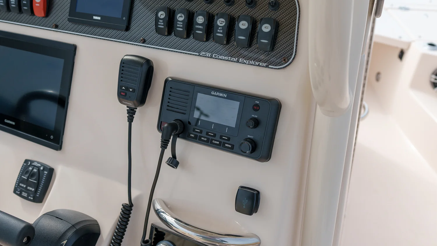 2025 Grady-White 231 CE Image Thumbnail #33