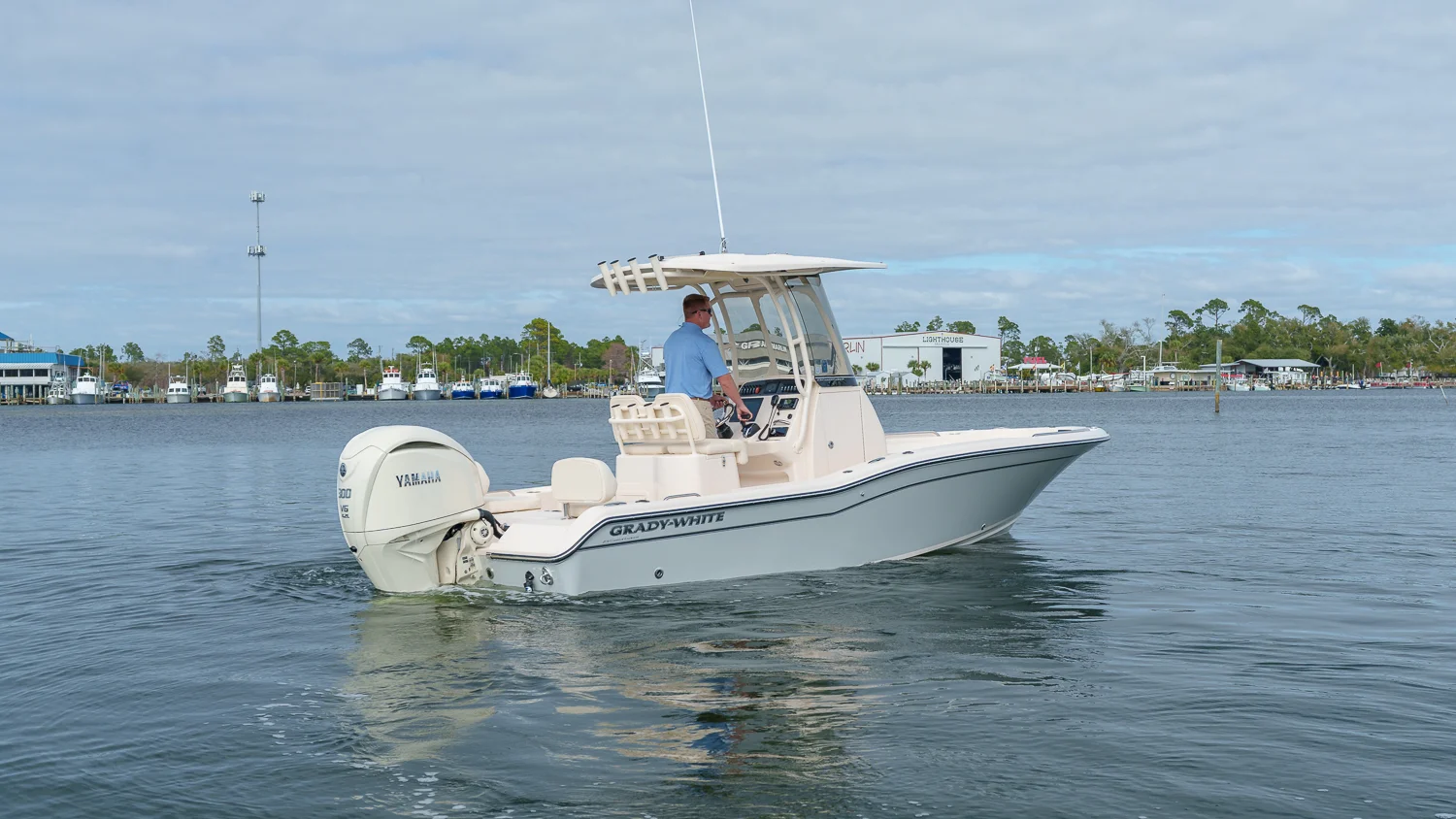 2025 Grady-White 231 CE Image Thumbnail #5