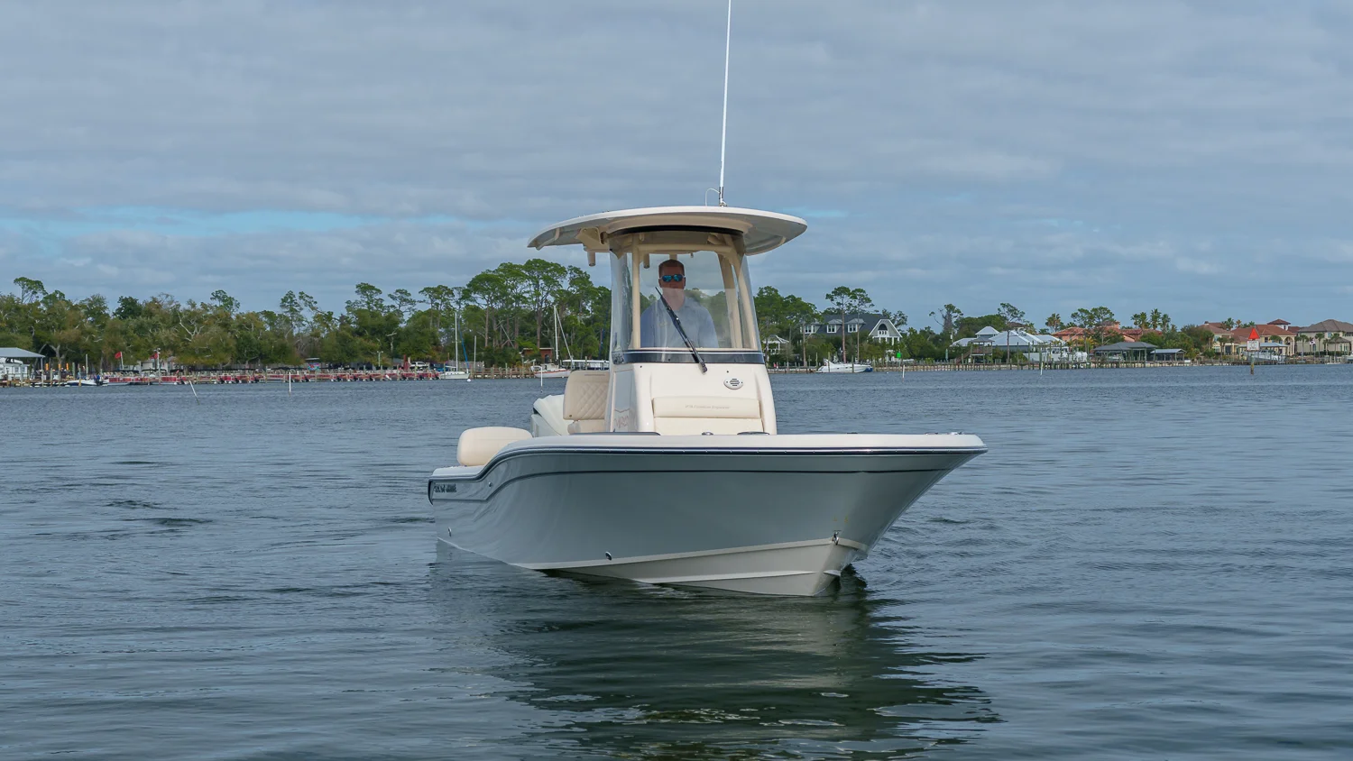 2025 Grady-White 231 CE Image Thumbnail #8