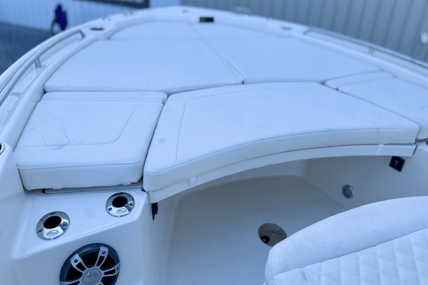 2025 Grady-White 231 CE Image Thumbnail #18