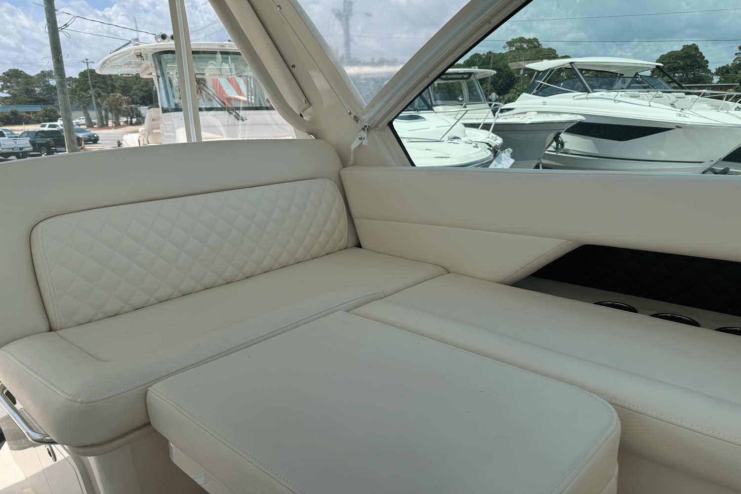 2026 Grady-White Freedom 345 Image Thumbnail #21