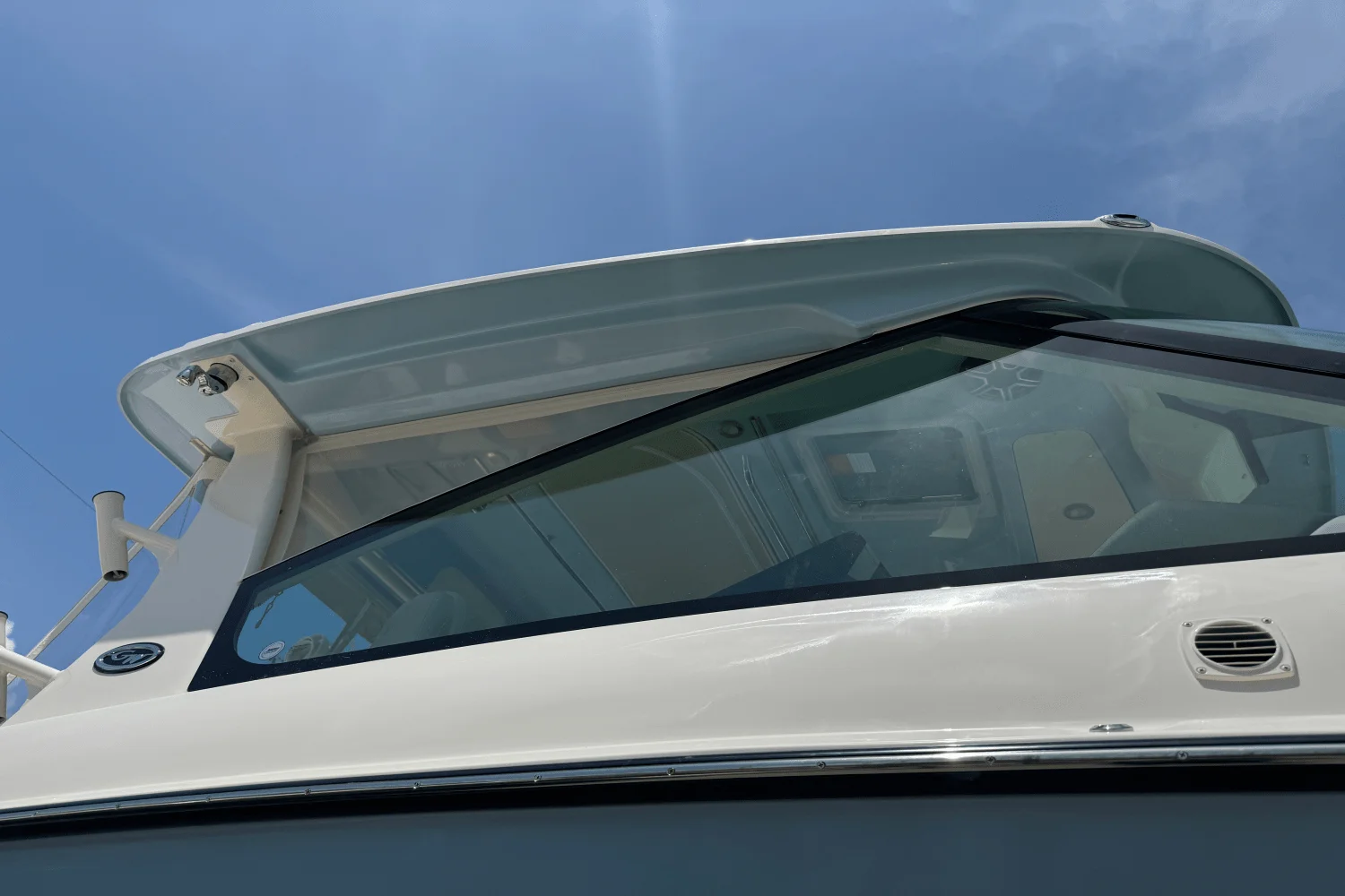 2026 Grady-White Freedom 345 Image Thumbnail #3