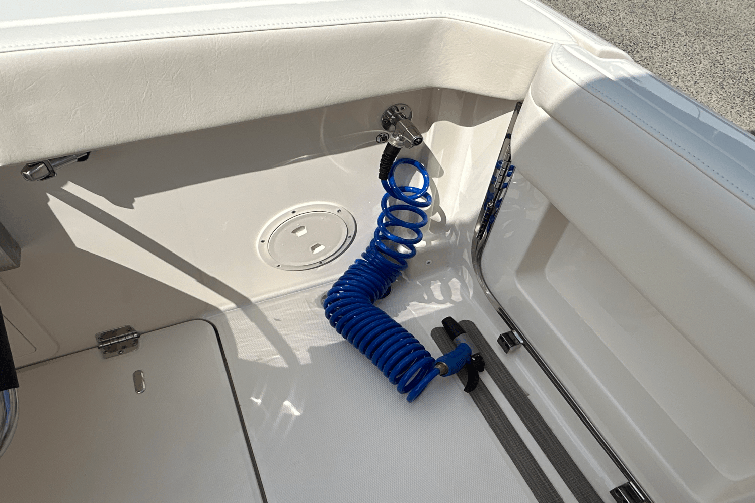 2026 Grady-White Freedom 285 Image Thumbnail #15