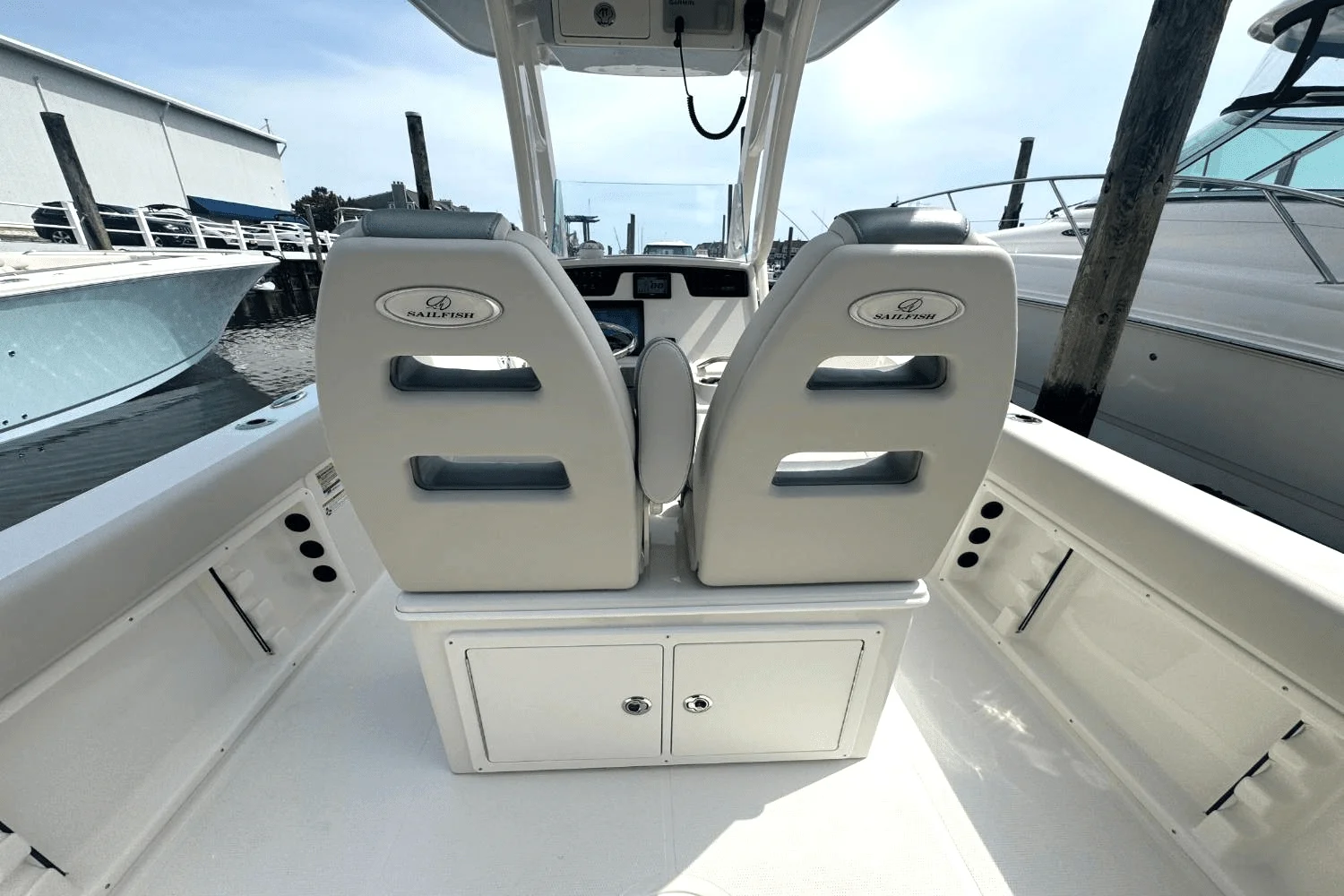 2025 Sailfish 241 CC Image Thumbnail #20