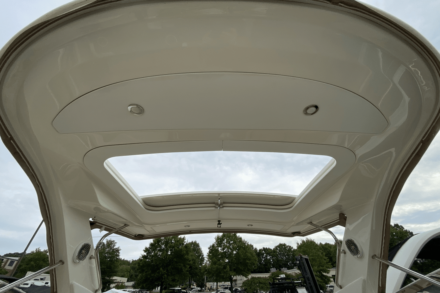 2016 Sea Ray 350 SLX Image Thumbnail #25