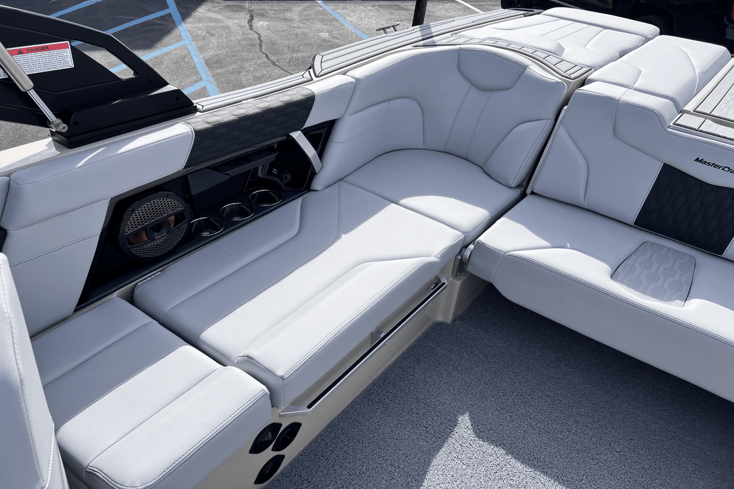 2025 Mastercraft XT23 Image Thumbnail #14