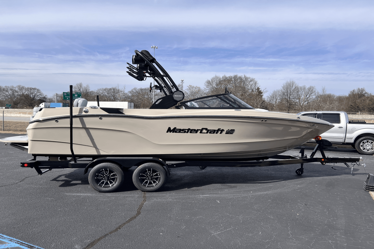 2025 Mastercraft XT23 Image Thumbnail #5