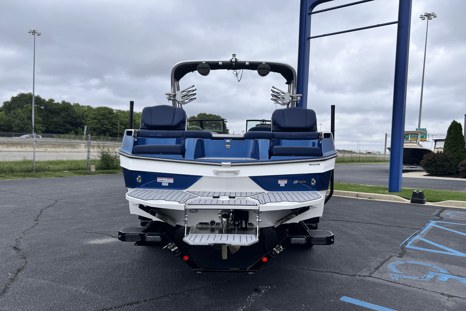 2025 Mastercraft XT24 Image Thumbnail #4