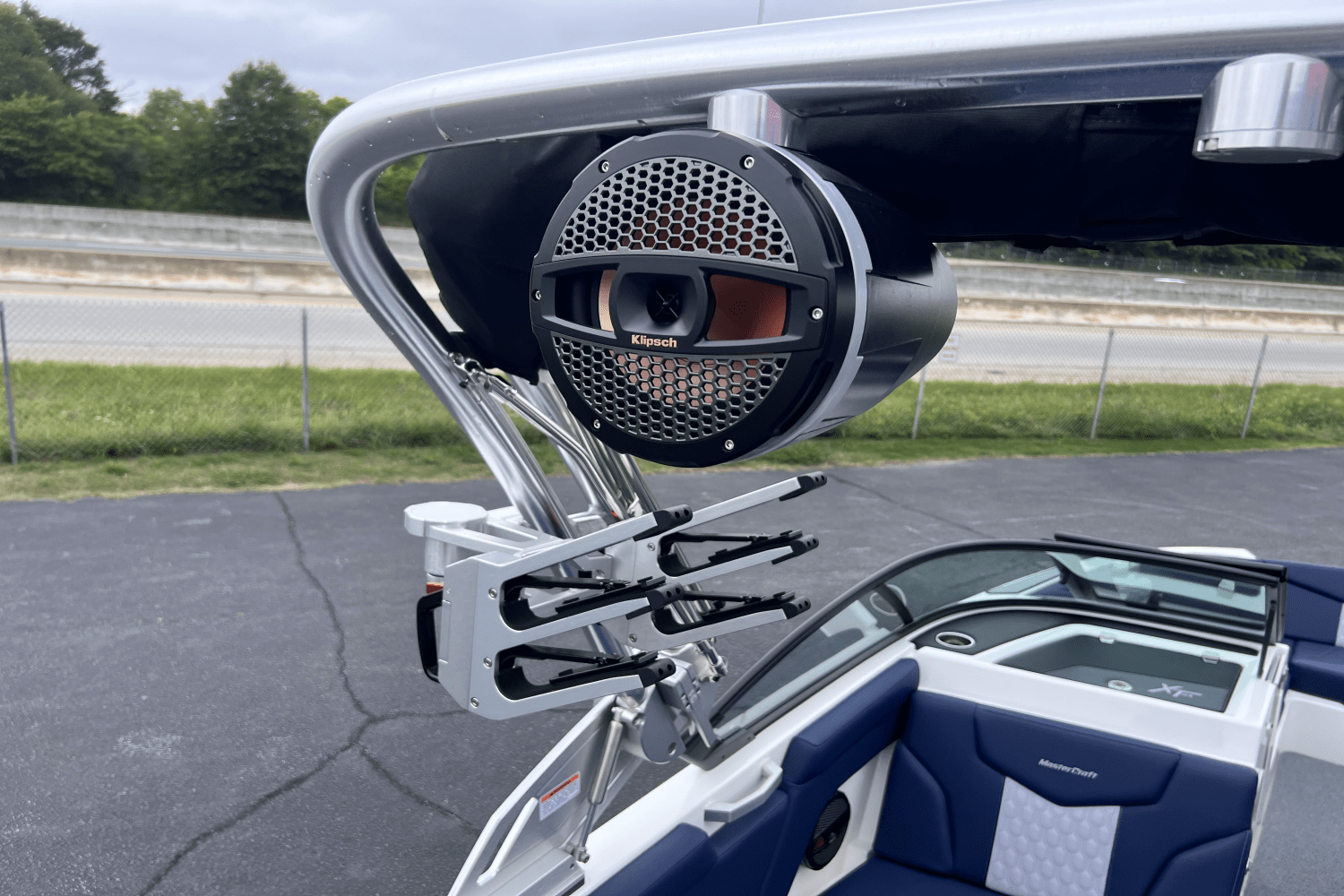 2025 Mastercraft XT24 Image Thumbnail #13