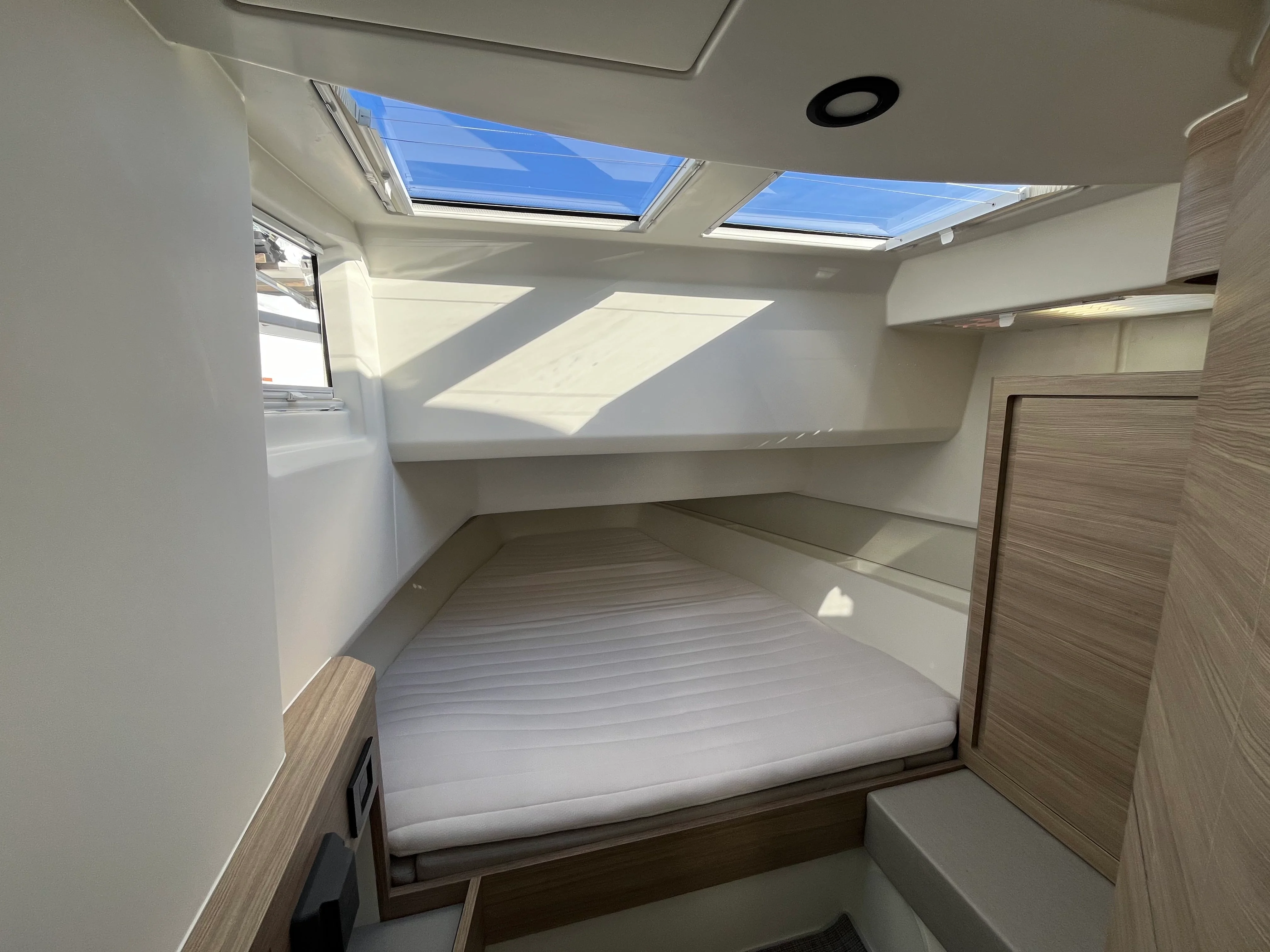 2026 Saxdor 400 GTC Image Thumbnail #37