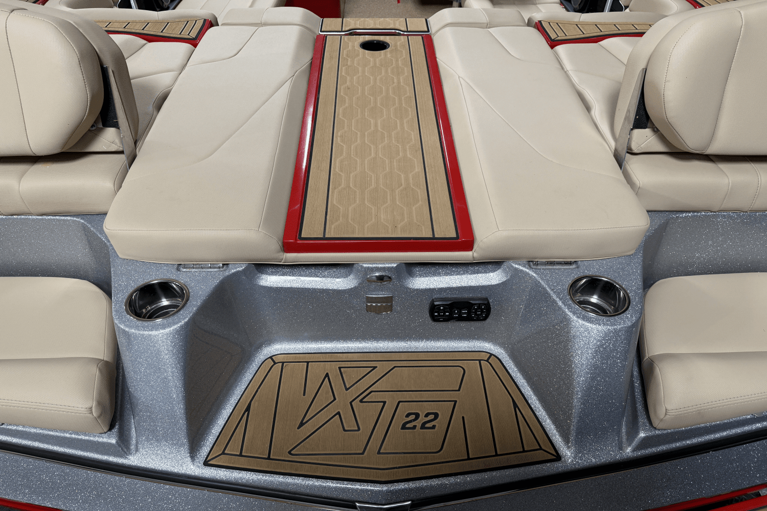 2022 Mastercraft XT22 Image Thumbnail #18