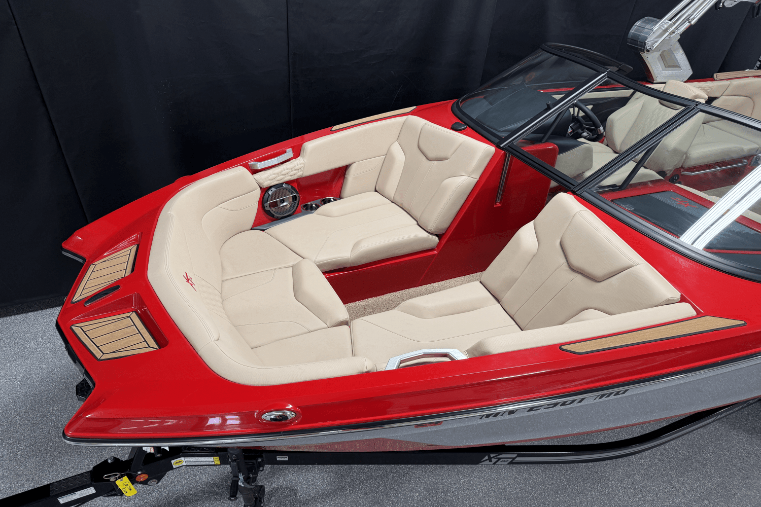 2022 Mastercraft XT22 Image Thumbnail #6