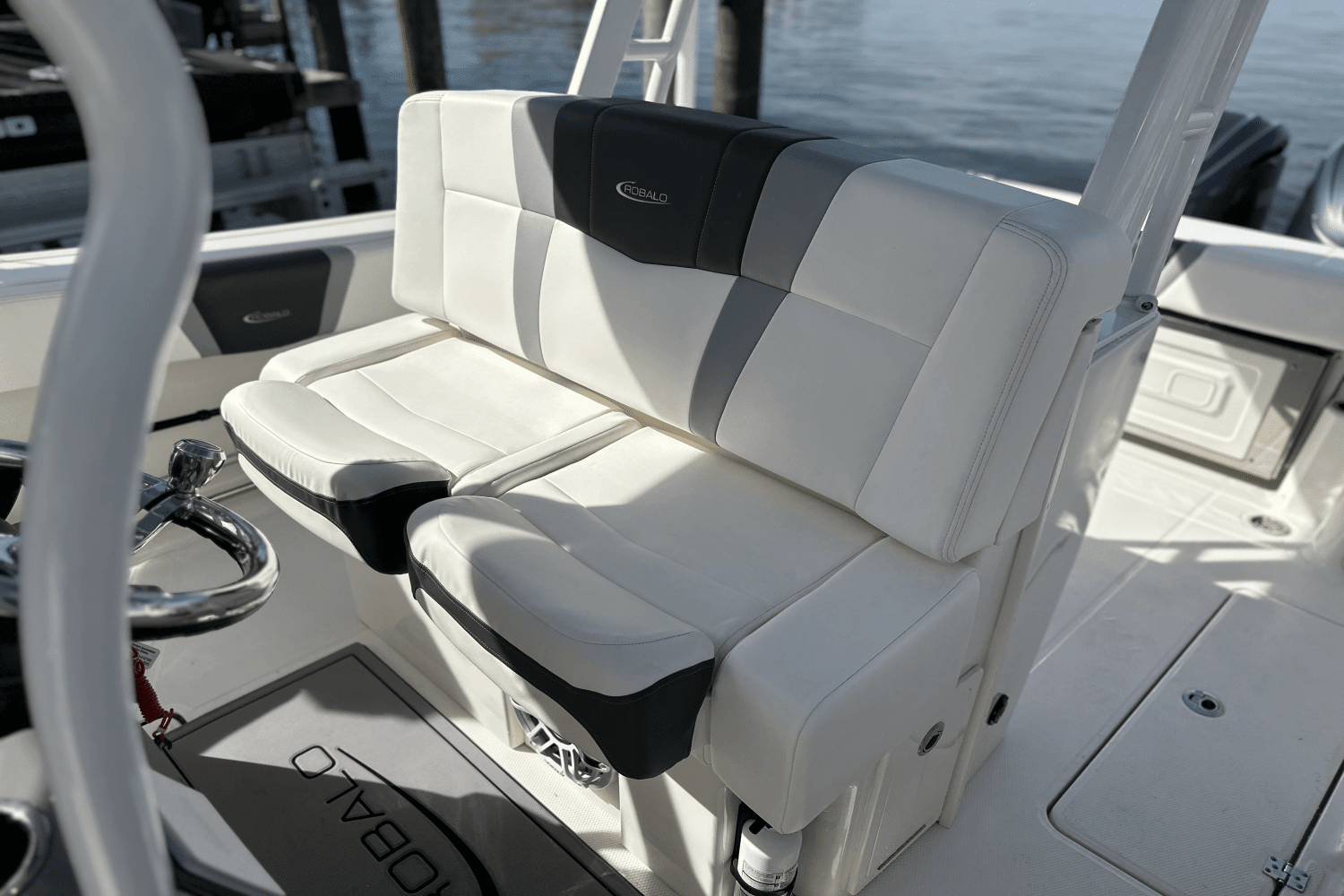 2023 Robalo R270 Image Thumbnail #25