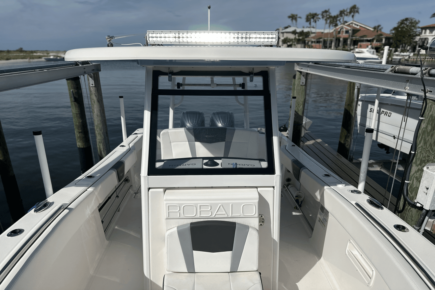 2023 Robalo R270 Image Thumbnail #34