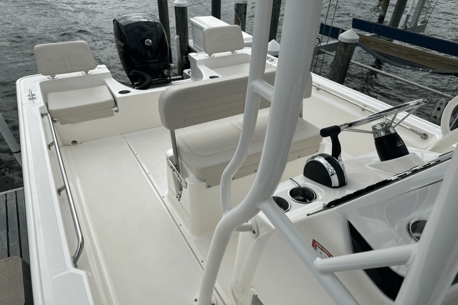 2021 Boston Whaler 190 MONTAUK Image Thumbnail #20