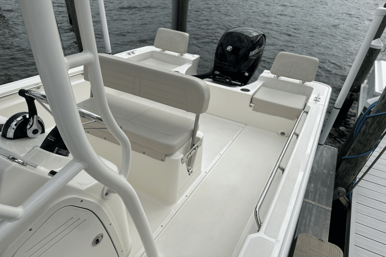 2021 Boston Whaler 190 MONTAUK Image Thumbnail #32