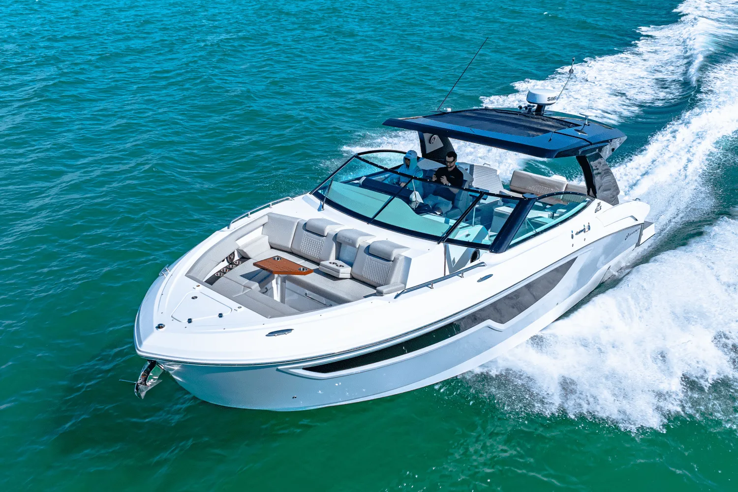 2025 Cruisers Yachts 38 GLS Outboard Image Thumbnail #26