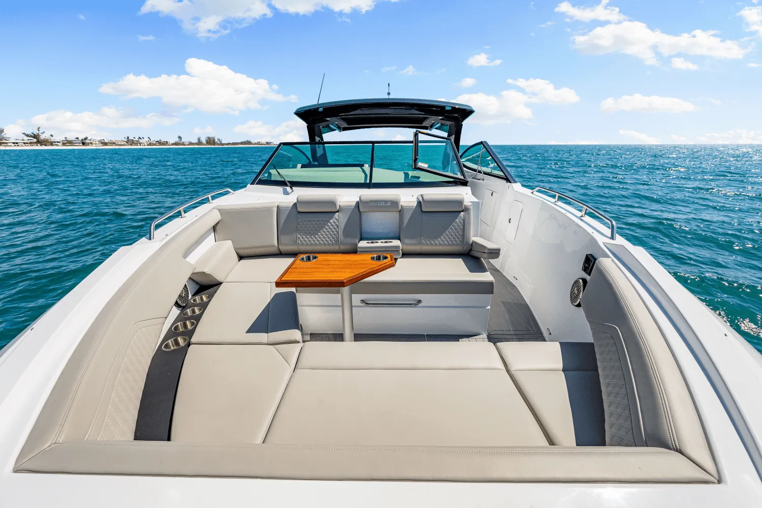 2025 Cruisers Yachts 38 GLS Outboard Image Thumbnail #65