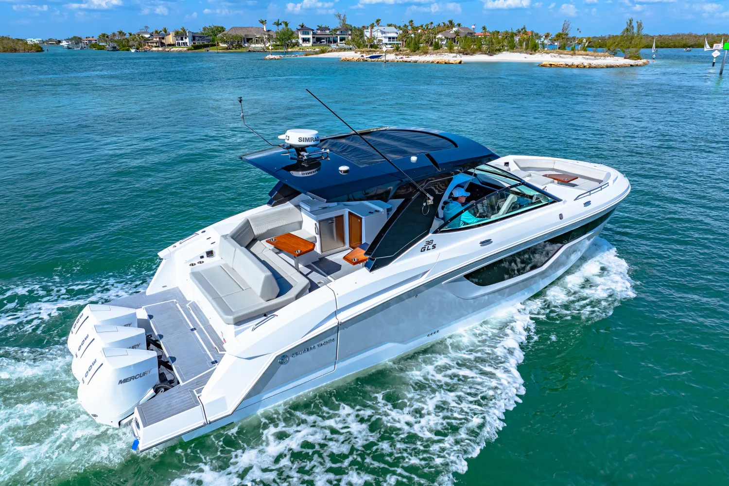 2025 Cruisers Yachts 38 GLS Outboard Image Thumbnail #4