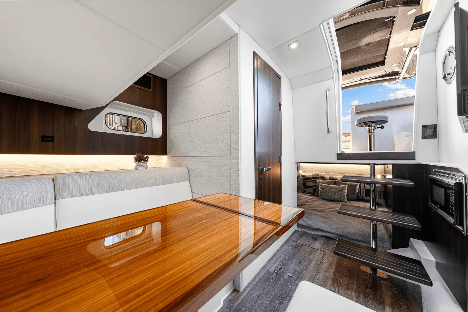 2025 Cruisers Yachts 38 GLS Outboard Image Thumbnail #54