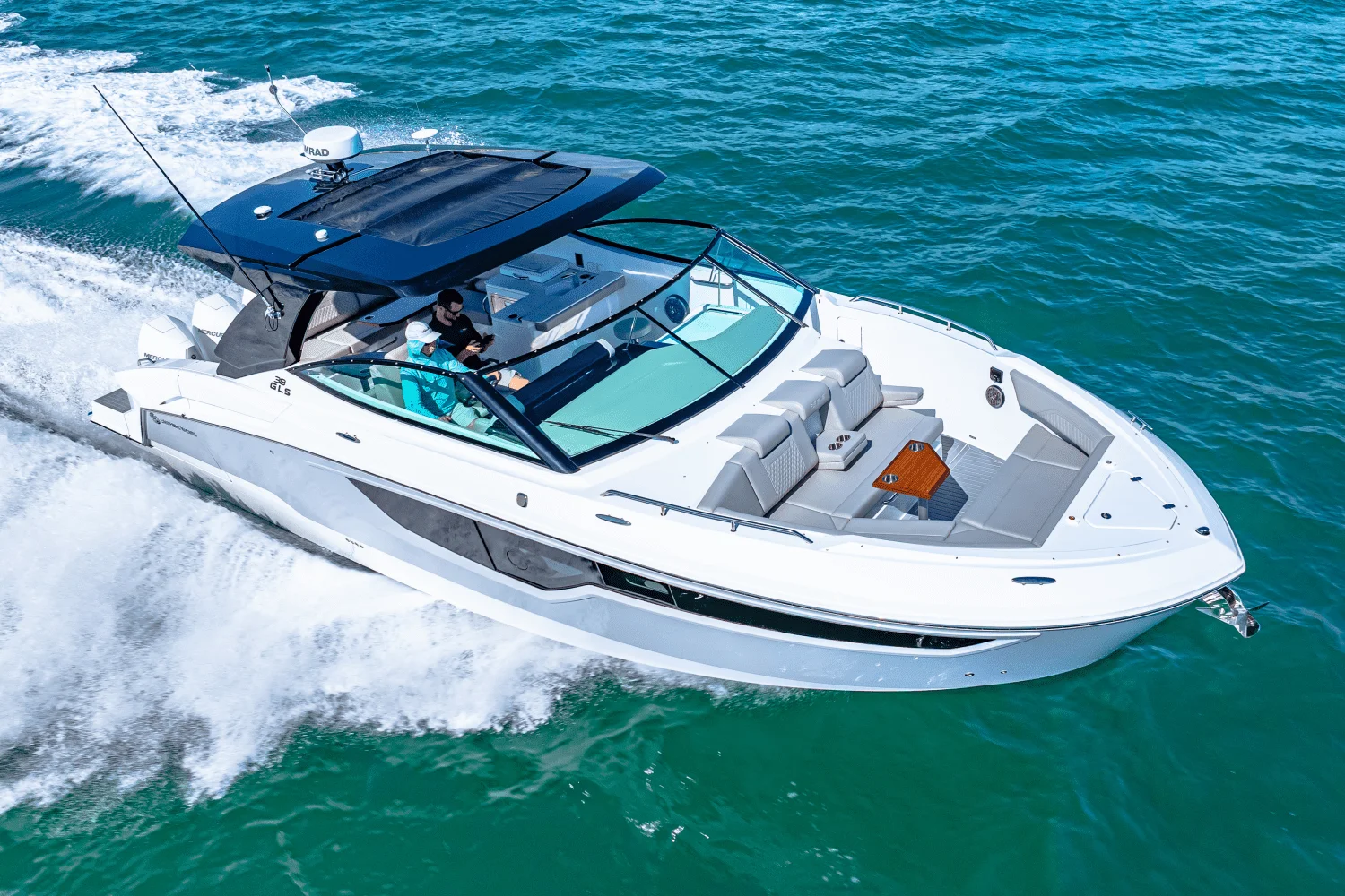 2025 Cruisers Yachts 38 GLS Outboard Image Thumbnail #32