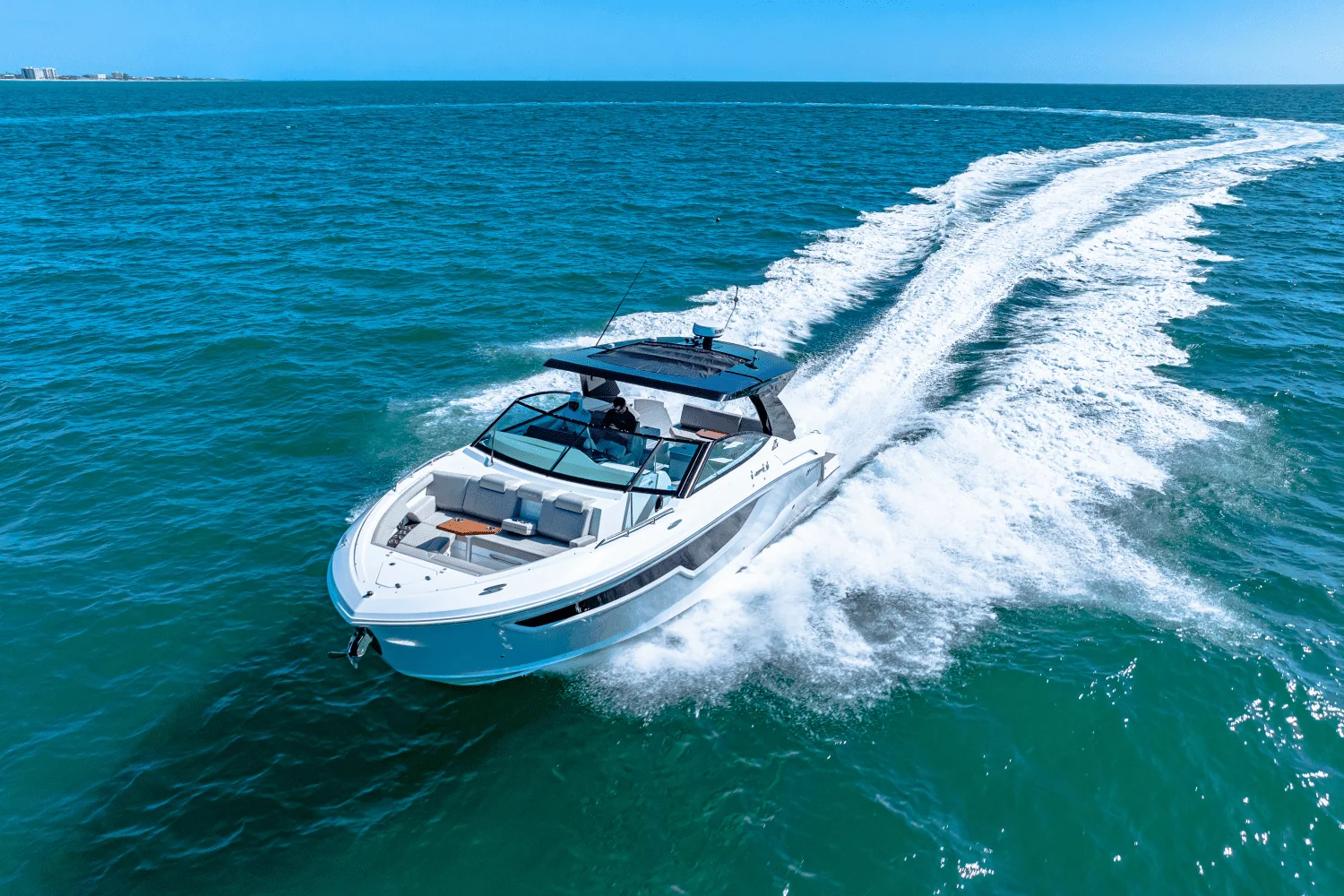 2025 Cruisers Yachts 38 GLS Outboard Image Thumbnail #33