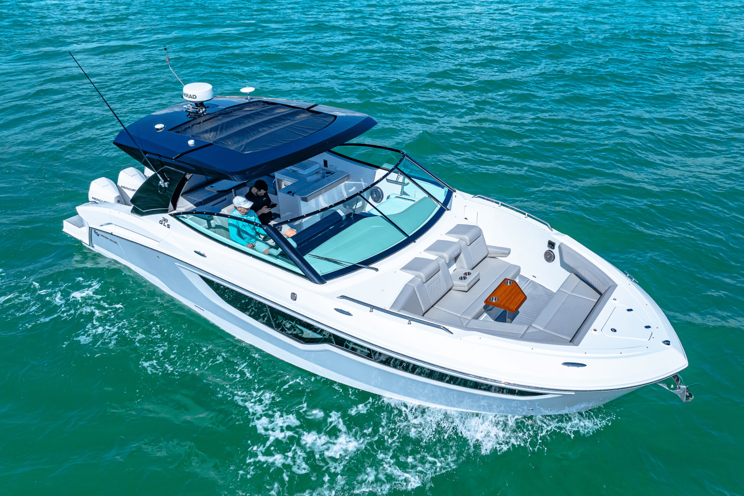 2025 Cruisers Yachts 38 GLS Outboard Image Thumbnail #18