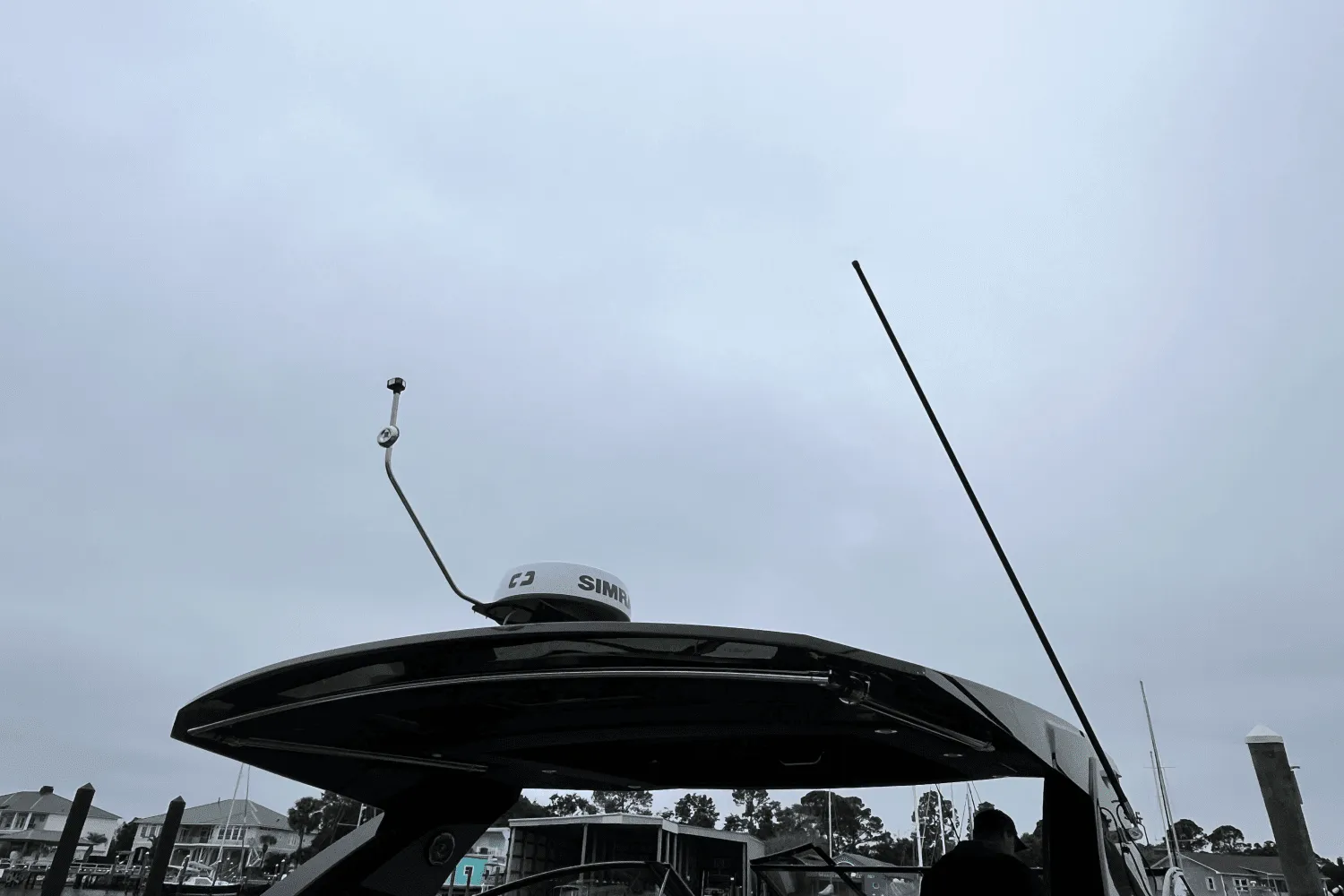 2025 Cruisers Yachts 38 GLS Outboard Image Thumbnail #30