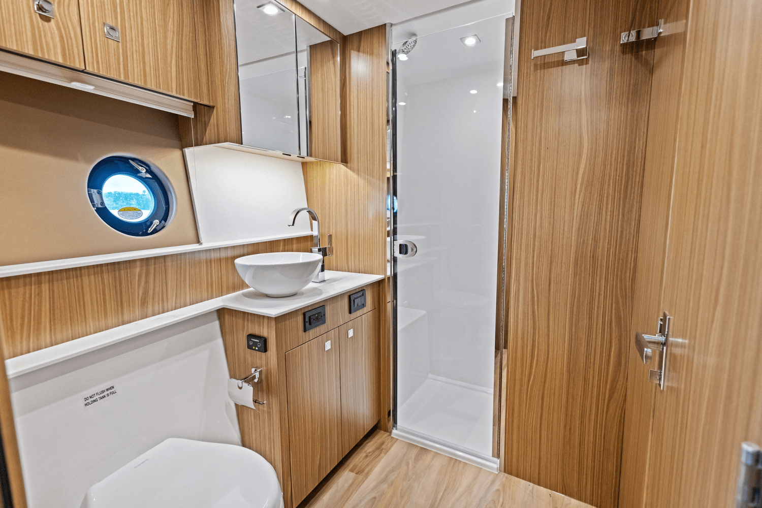 2025 Cruisers Yachts 46 Cantius Image Thumbnail #67