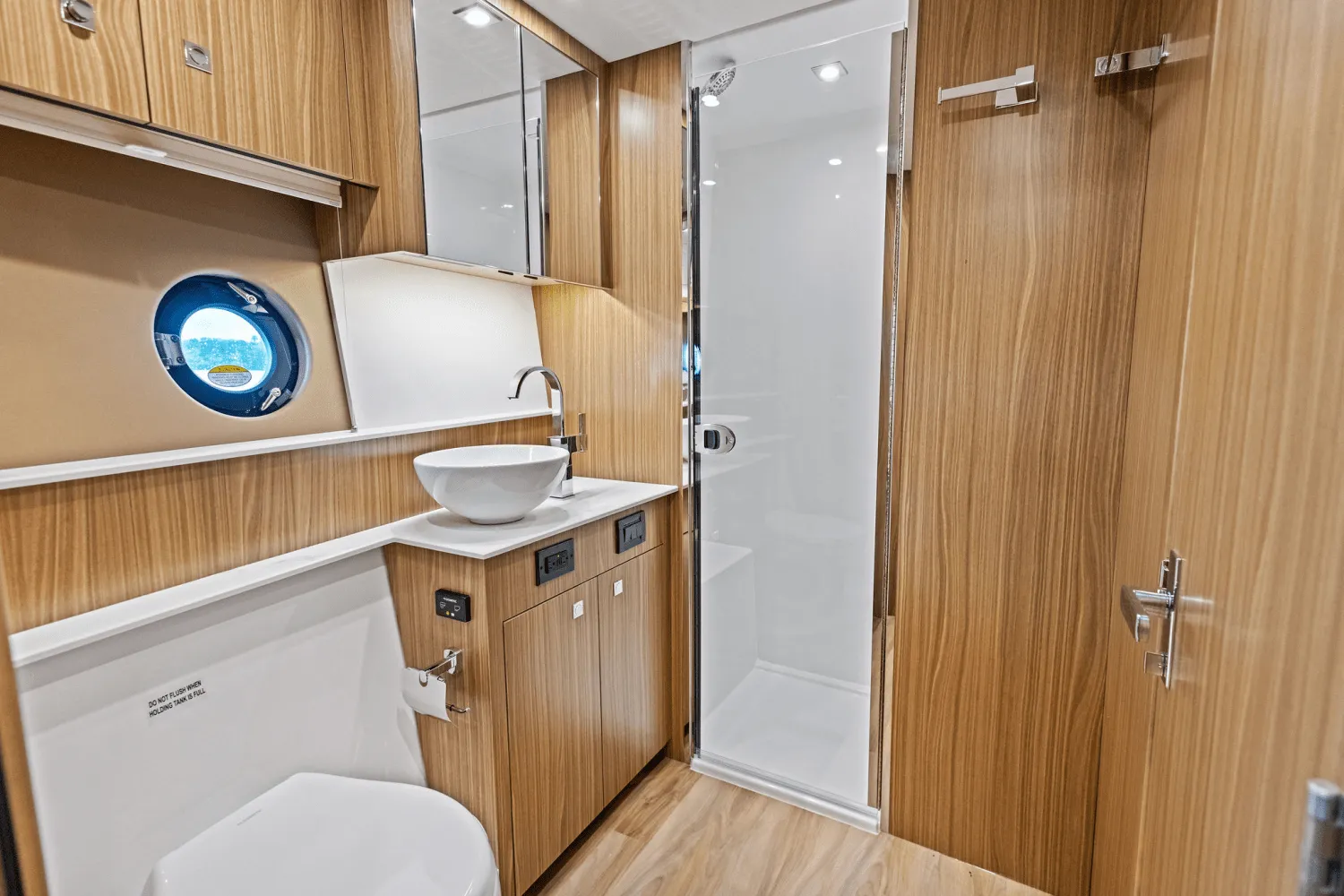 2025 Cruisers Yachts 46 Cantius Image Thumbnail #67