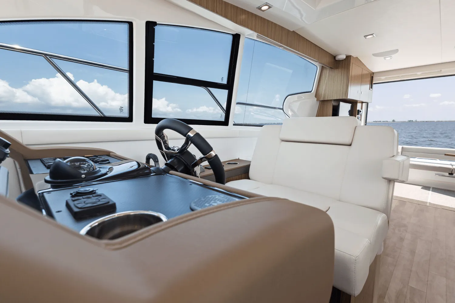 2025 Cruisers Yachts 46 Cantius Image Thumbnail #53