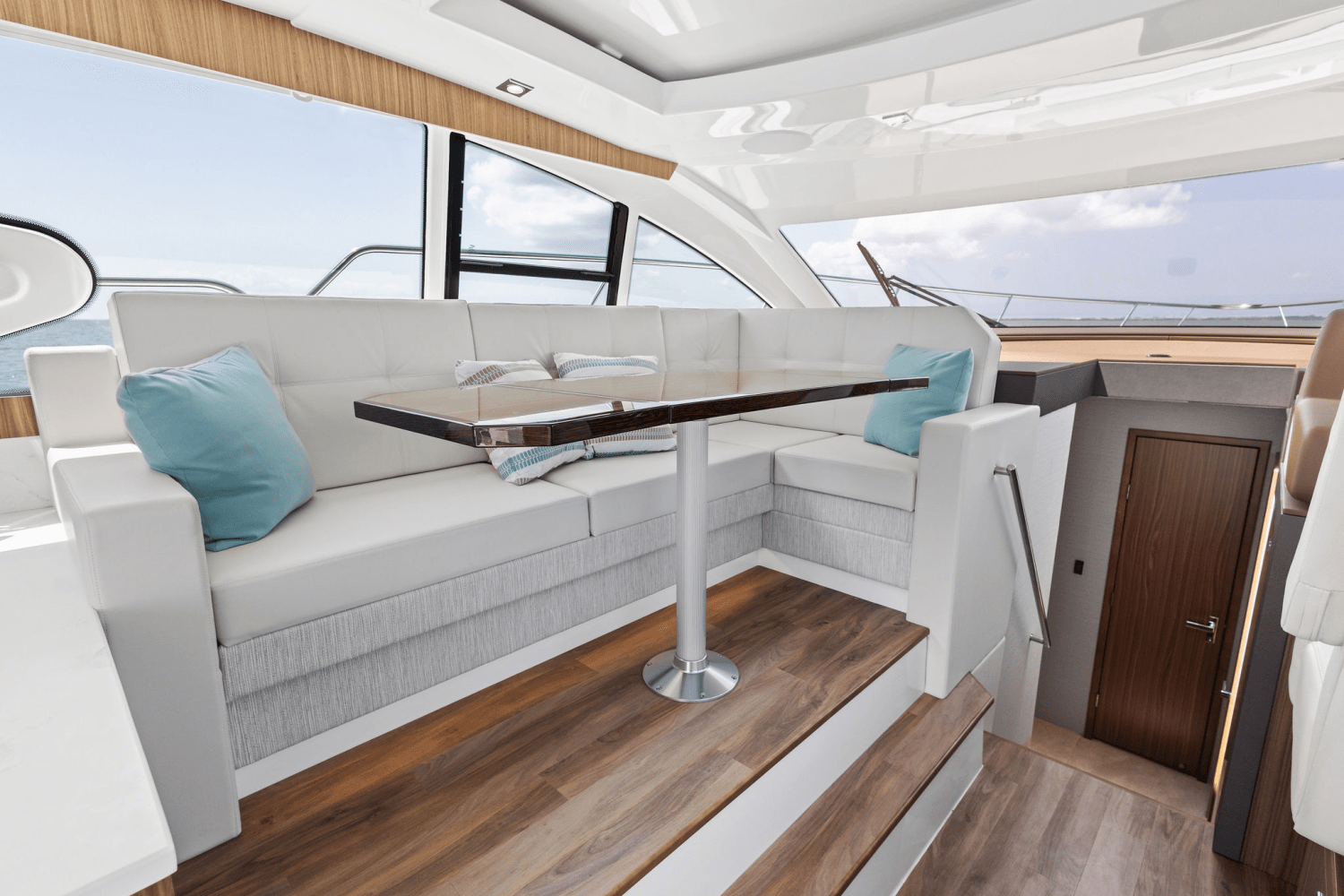 2025 Cruisers Yachts 46 Cantius Image Thumbnail #44