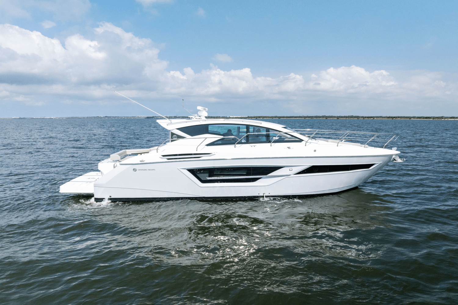 2025 Cruisers Yachts 46 Cantius Image Thumbnail #2