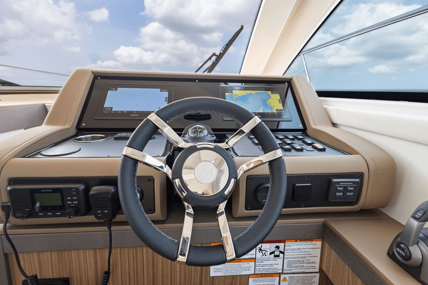 2025 Cruisers Yachts 46 Cantius Image Thumbnail #51