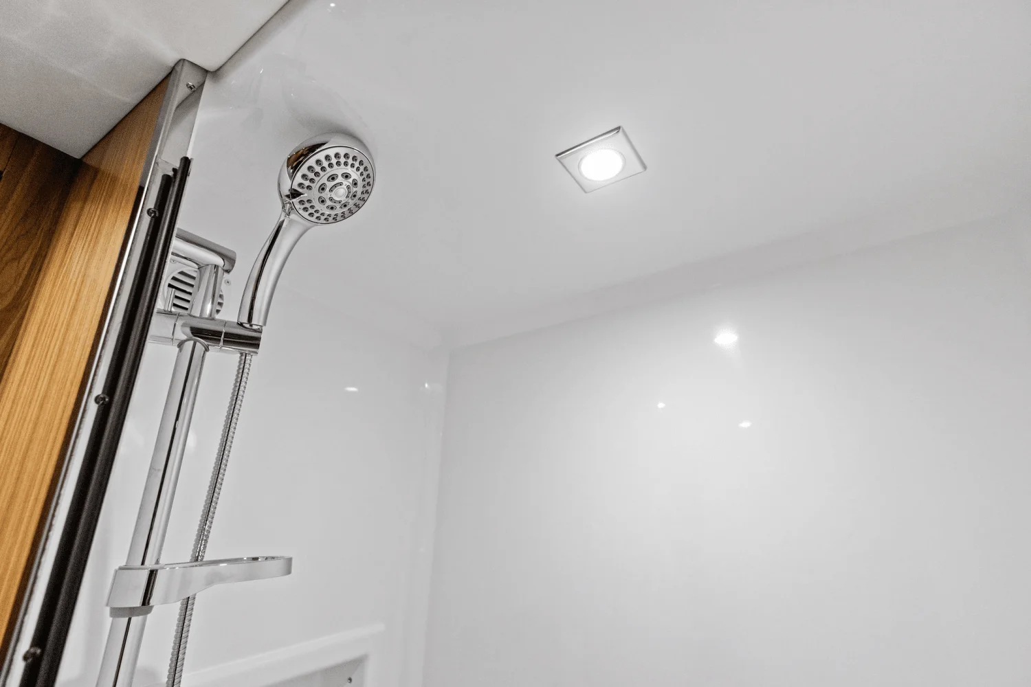 2025 Cruisers Yachts 46 Cantius Image Thumbnail #71