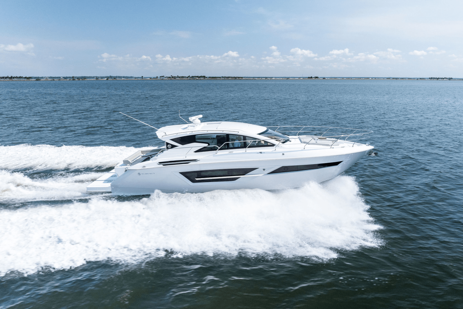2025 Cruisers Yachts 46 Cantius Image Thumbnail #15