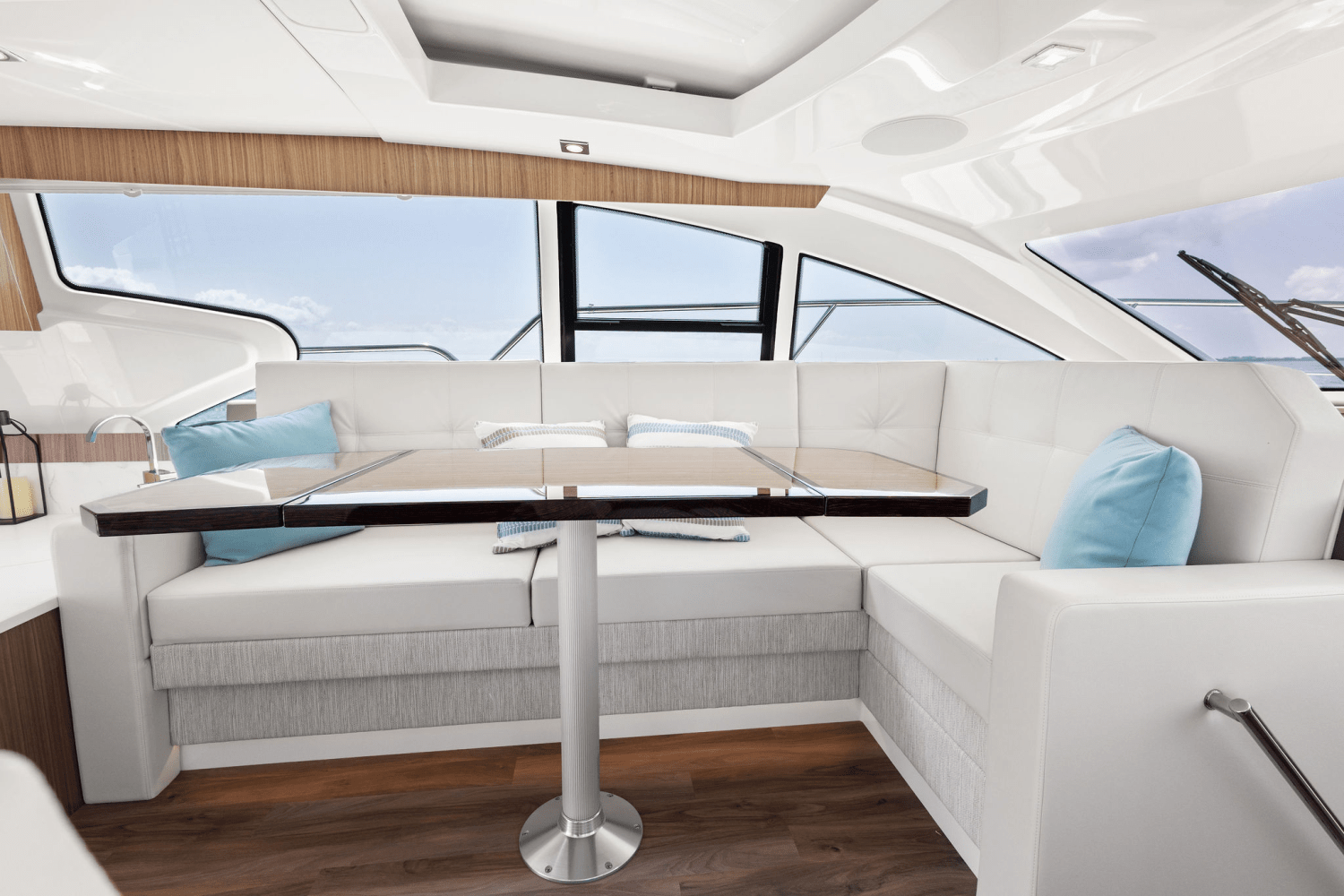 2025 Cruisers Yachts 46 Cantius Image Thumbnail #45