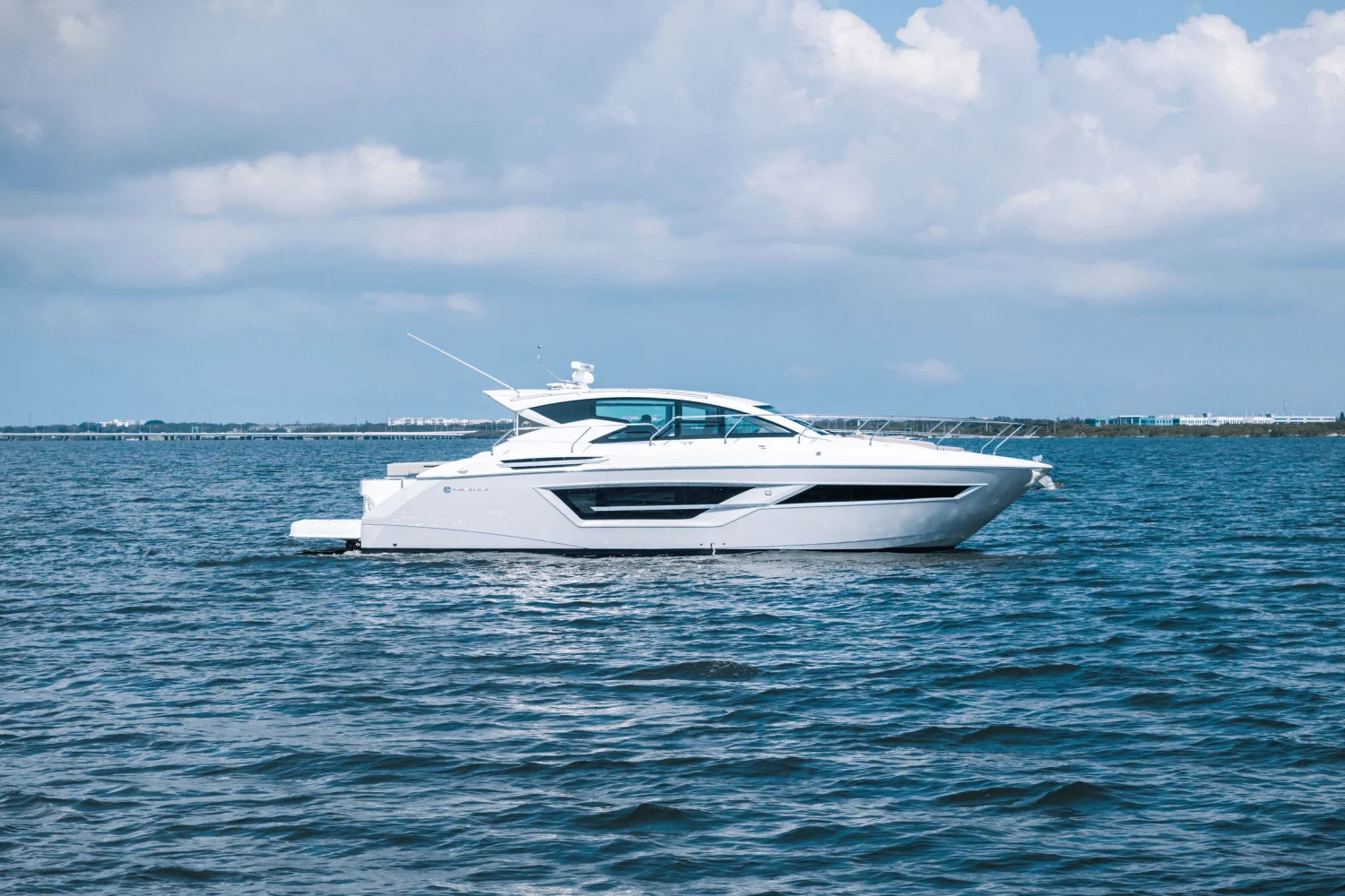 2025 Cruisers Yachts 46 Cantius Image Thumbnail #3