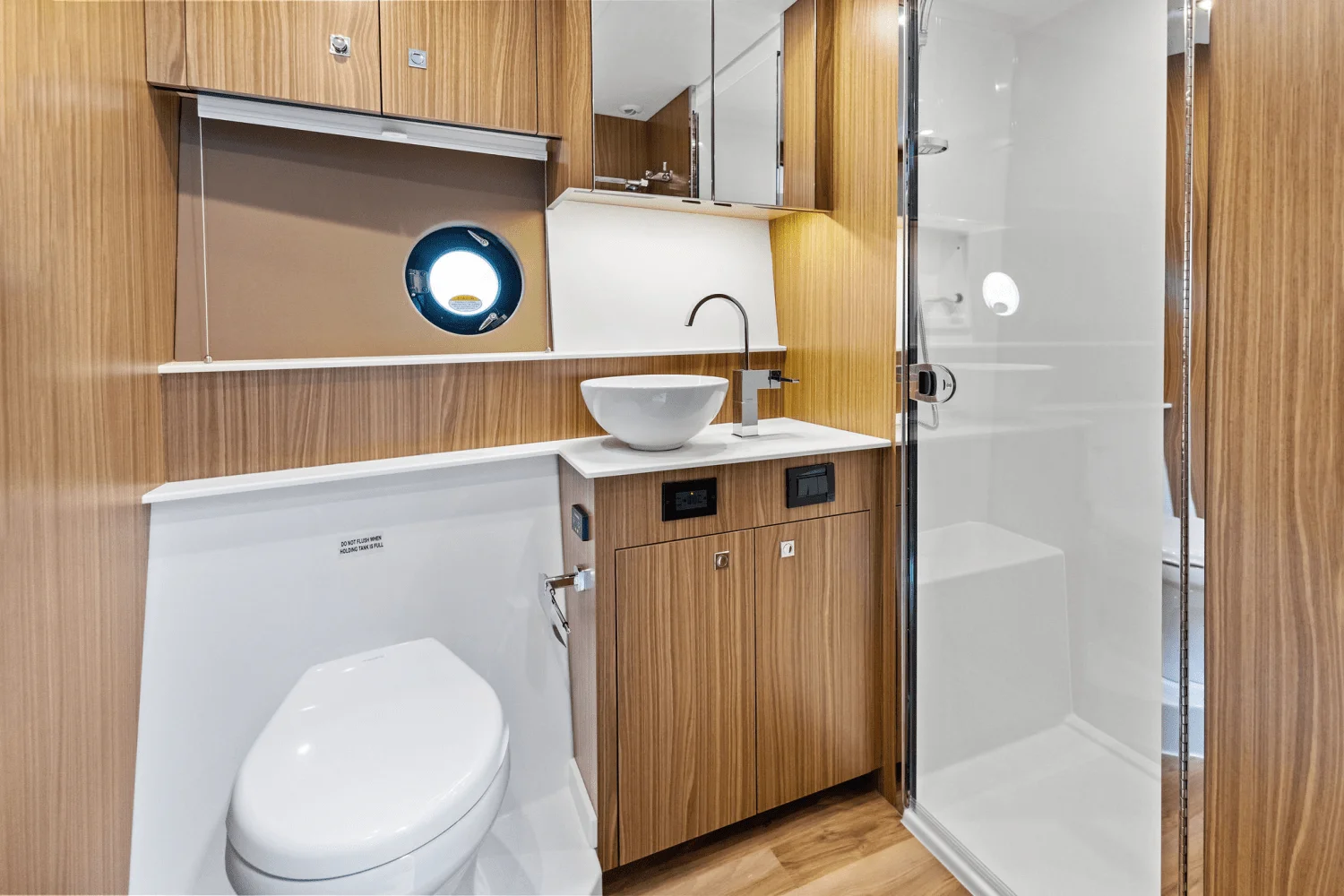 2025 Cruisers Yachts 46 Cantius Image Thumbnail #64