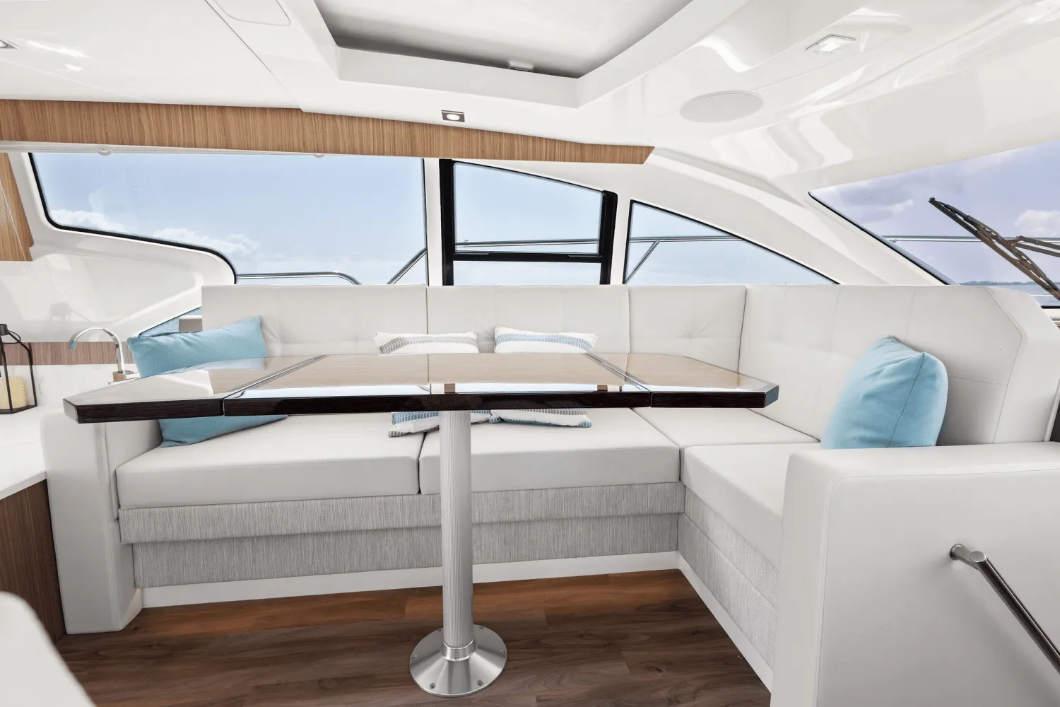 2025 Cruisers Yachts 46 Cantius Image Thumbnail #45